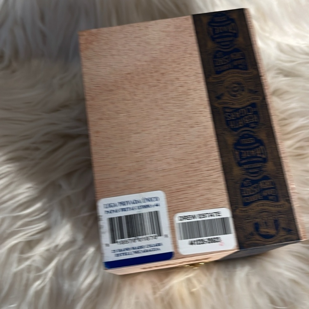 Papas Fritas cigar box. No cigars. Box only. - Picture 6 of 7